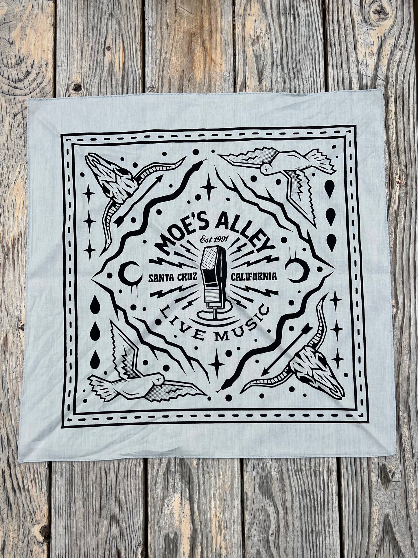 Moe's Alley Bandana